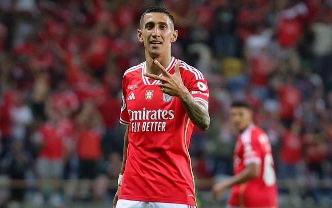 日本逆转法国,迪马利亚点燃赛场 日本逆转法国,迪马利亚点燃赛场