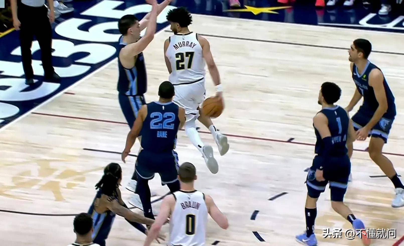 灰熊逆转福建队,约基奇扛起全队 灰熊逆转福建队,约基奇扛起全队