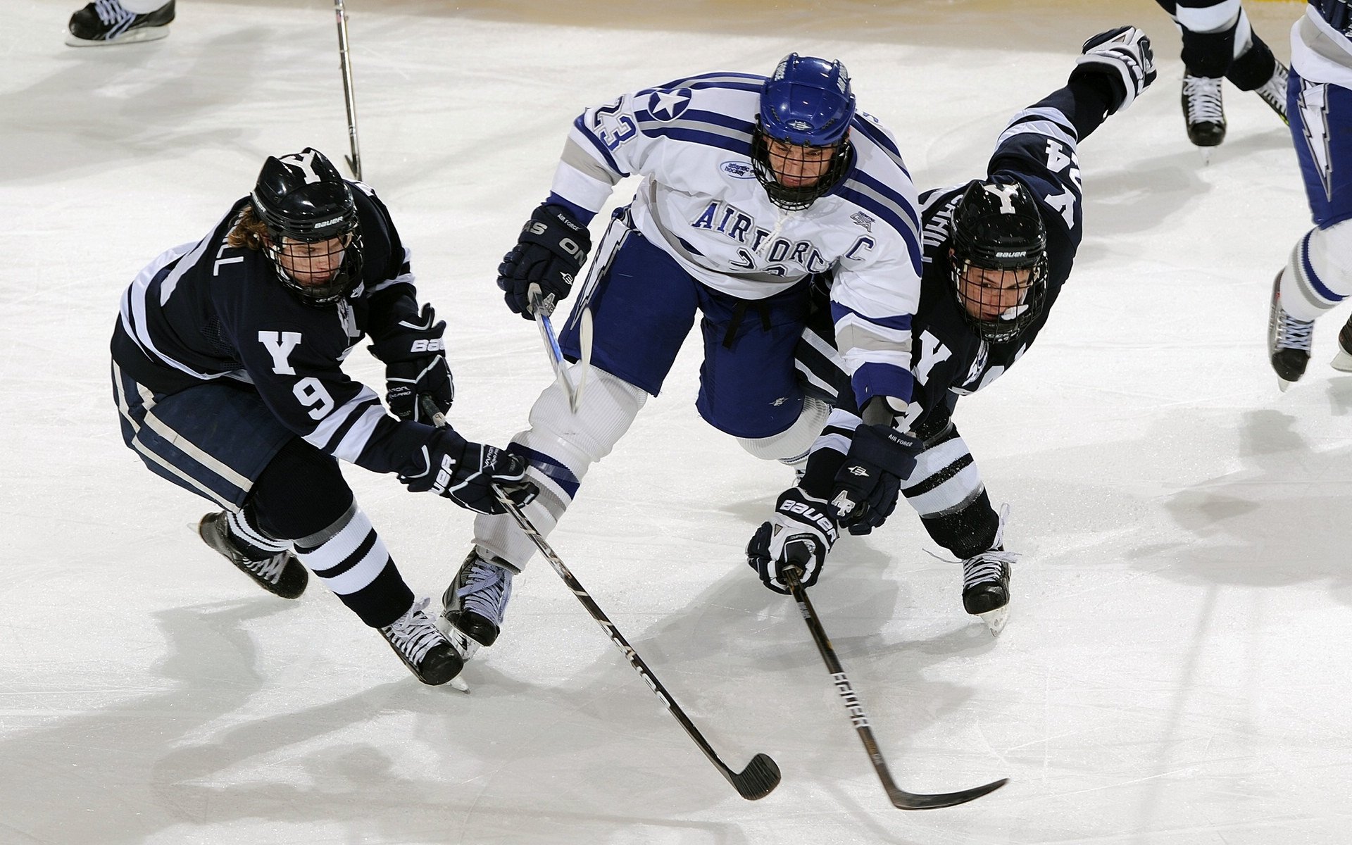 当公牛撞碎广厦,一场总决赛背后的篮球文明冲突